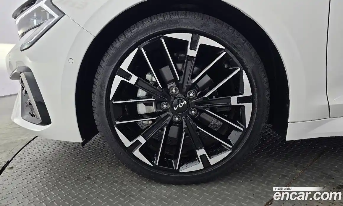 Kia K5 (Optima) 2023 1.6 автомат (гидро), фото 5