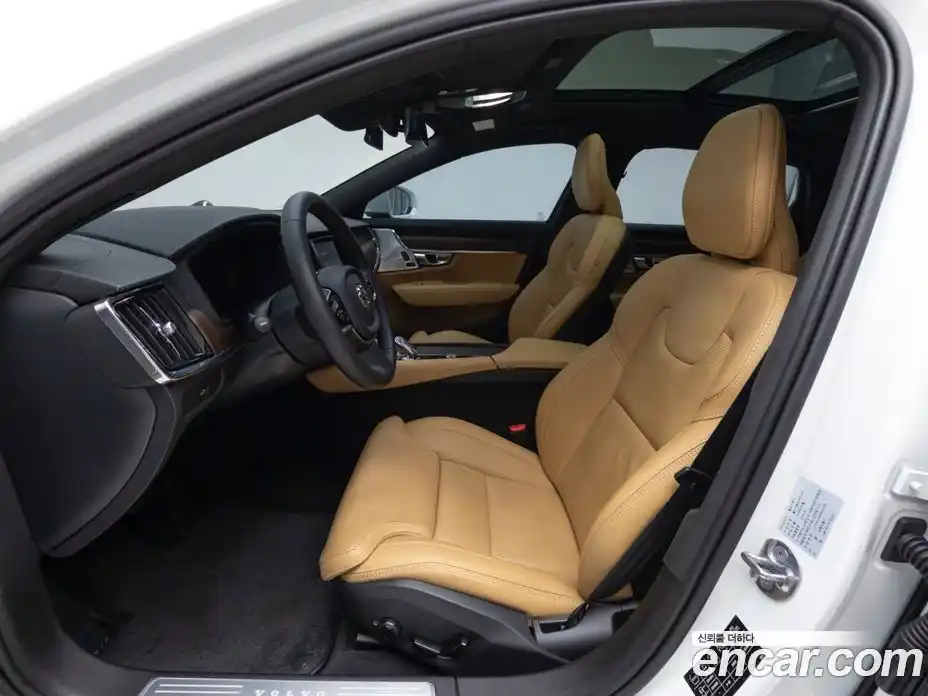 Volvo S90 2023 2.0 автомат (гидро), фото 10