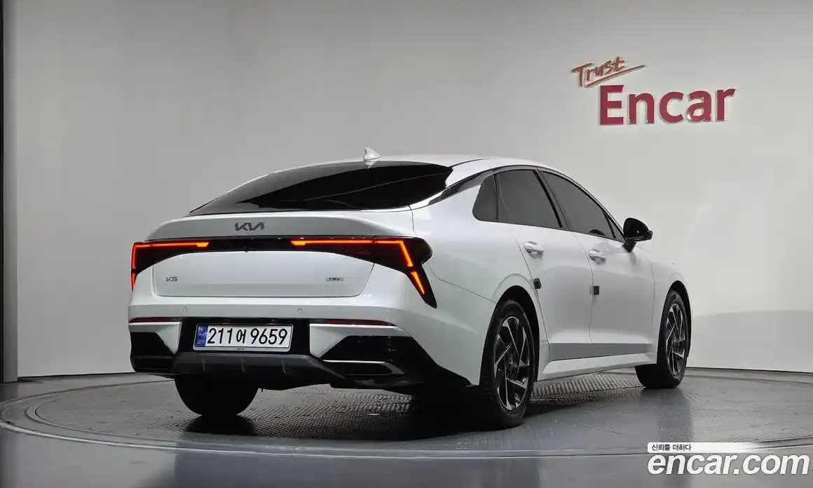 Kia K5 (Optima) 2023 2.0 автомат (гидро), фото 2