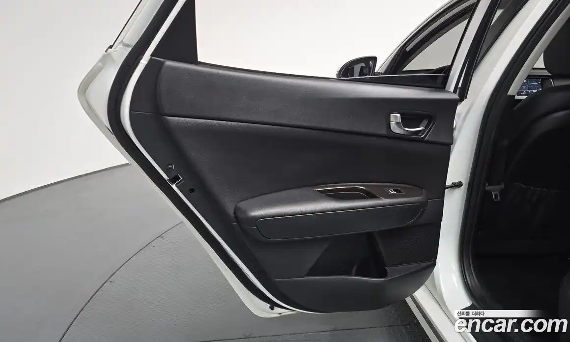 Kia K5 (Optima) 2019 2.0 автомат (гидро), фото 14