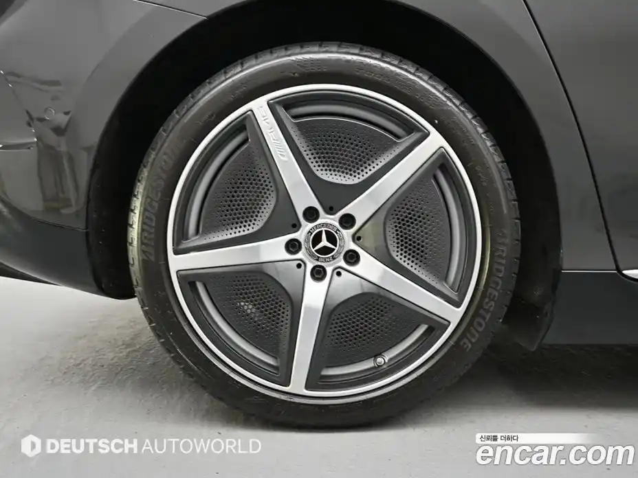 Mercedes-Benz EQE 2023 0.3 гидро, фото 6