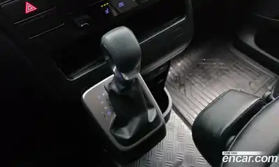 Hyundai Staria 2022 2.2 автомат (гидро), миниатюра 9