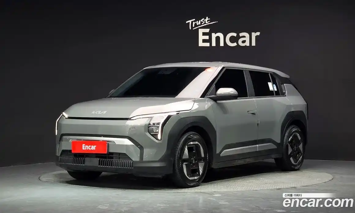Kia EV3 2025 0.2 автомат (гидро), фото 1