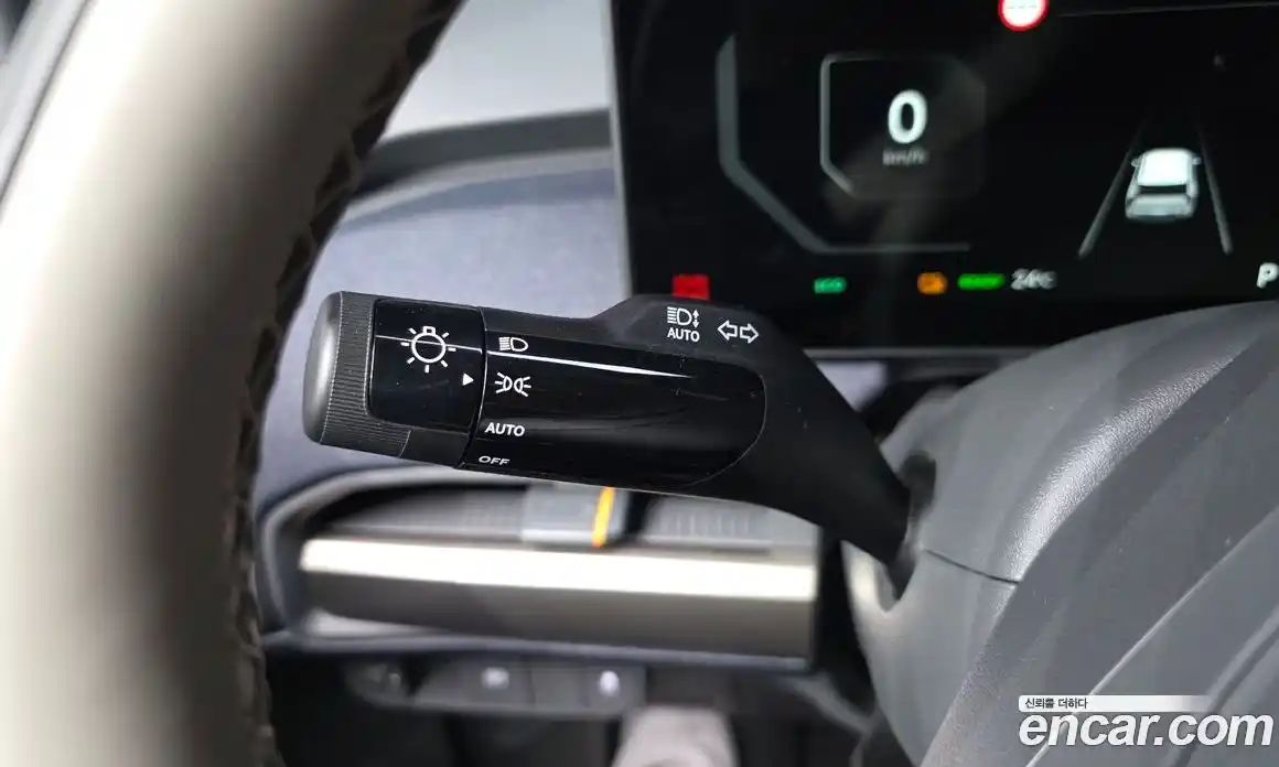 Kia EV3 2025 0.2 автомат (гидро), фото 29