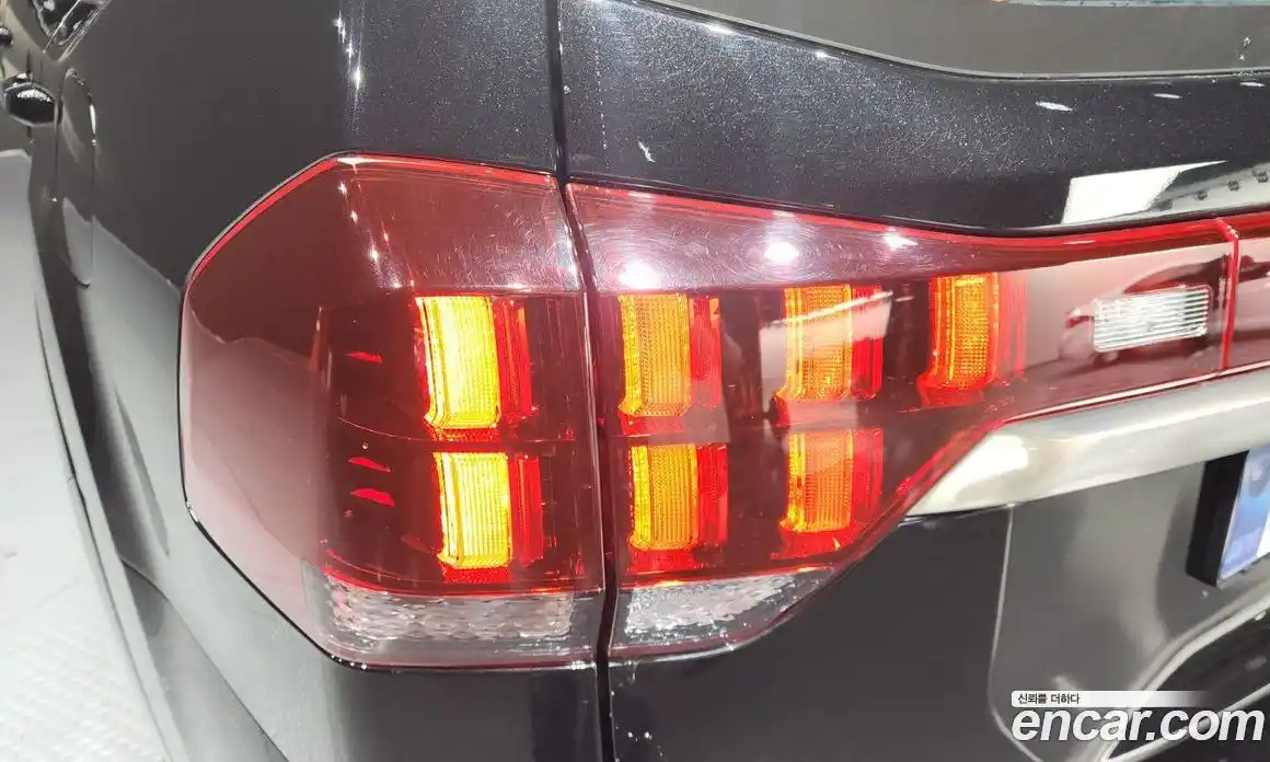 Kia Mohave 2024 3.0 автомат (гидро), фото 9