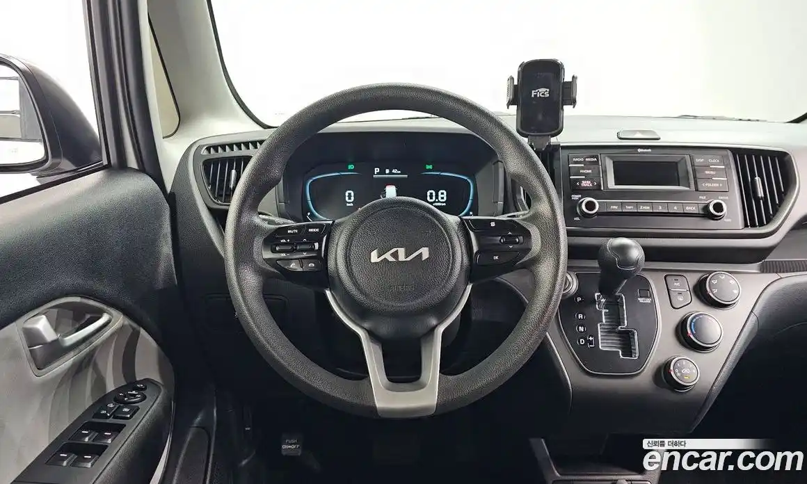 Kia Ray 2024 1.0 автомат (гидро), фото 14