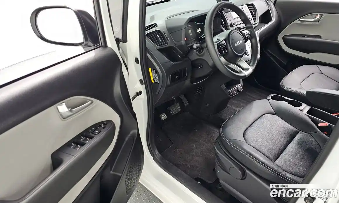 Kia Ray 2024 1.0 автомат (гидро), фото 10