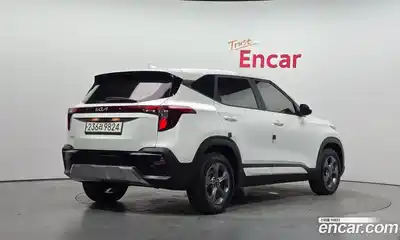 Kia Seltos 2023 1.6 автомат (гидро), миниатюра 2