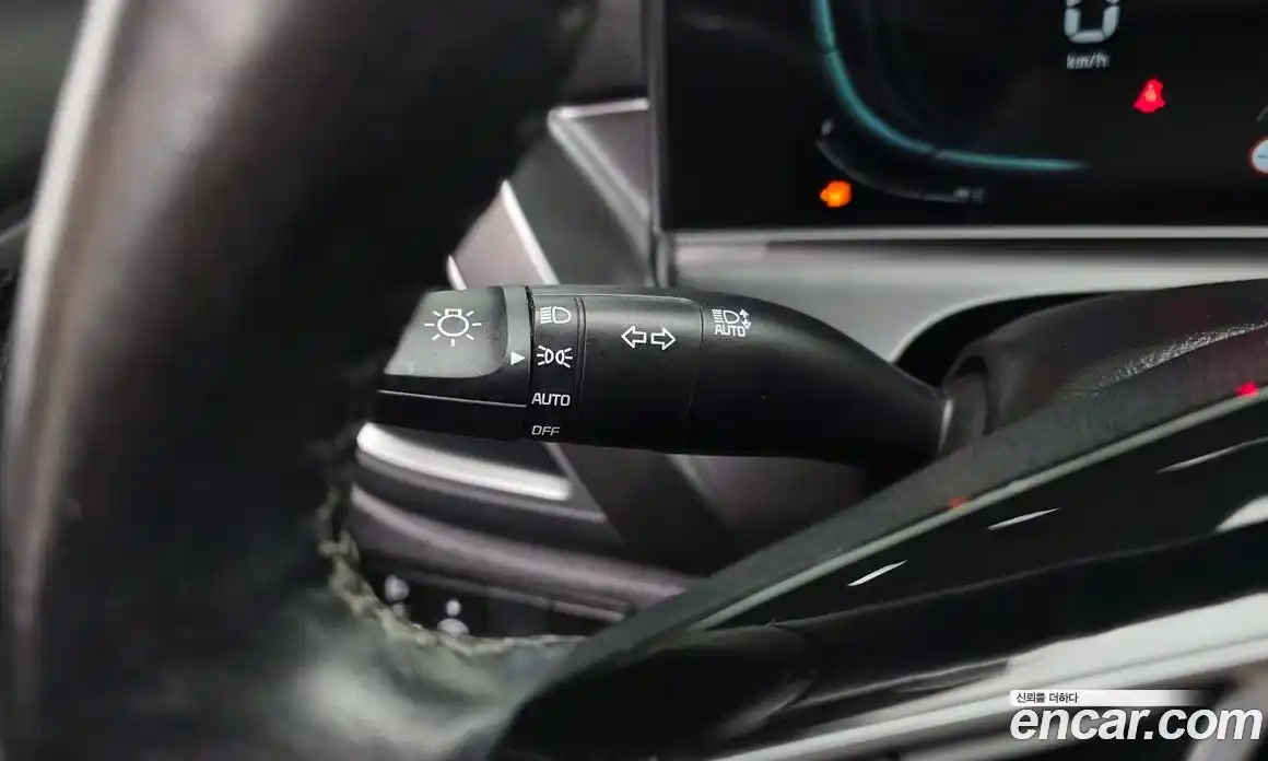 Kia Seltos 2023 1.6 автомат (гидро), фото 26