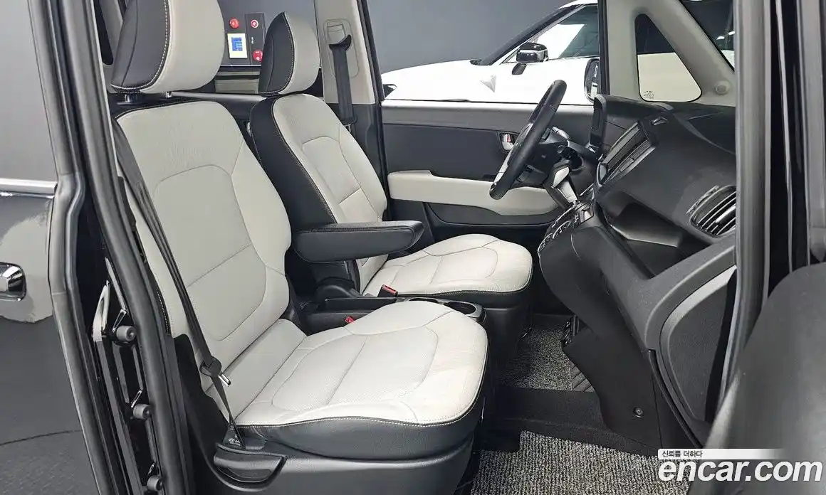 Kia Ray 2022 1.0 автомат (гидро), фото 15