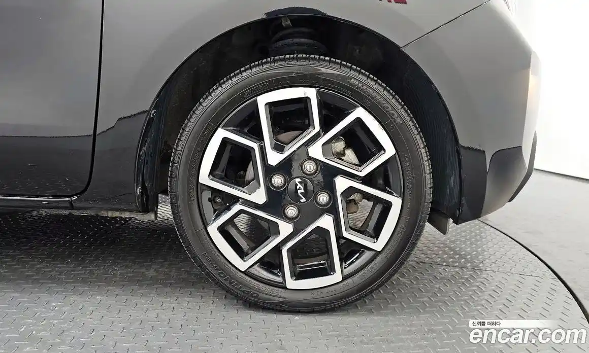 Kia Ray 2022 1.0 автомат (гидро), фото 6