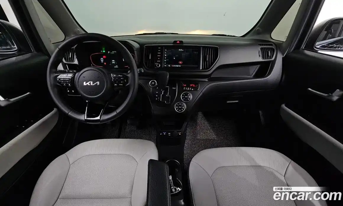Kia Ray 2022 1.0 автомат (гидро), фото 9
