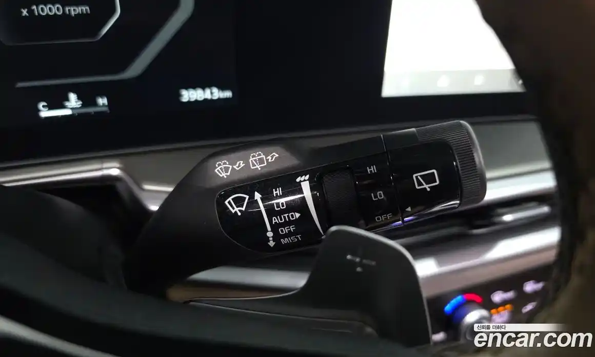 Kia Sorento 2023 2.5 автомат (гидро), фото 31