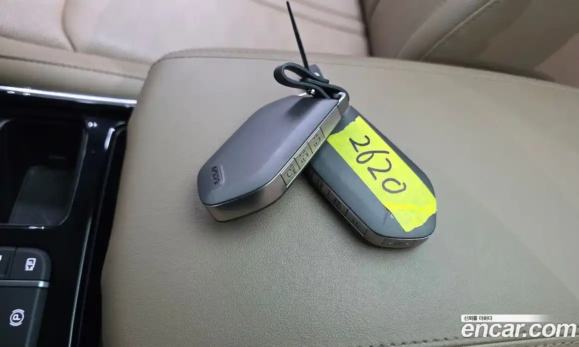 Kia Sorento 2023 2.5 автомат (гидро), фото 37