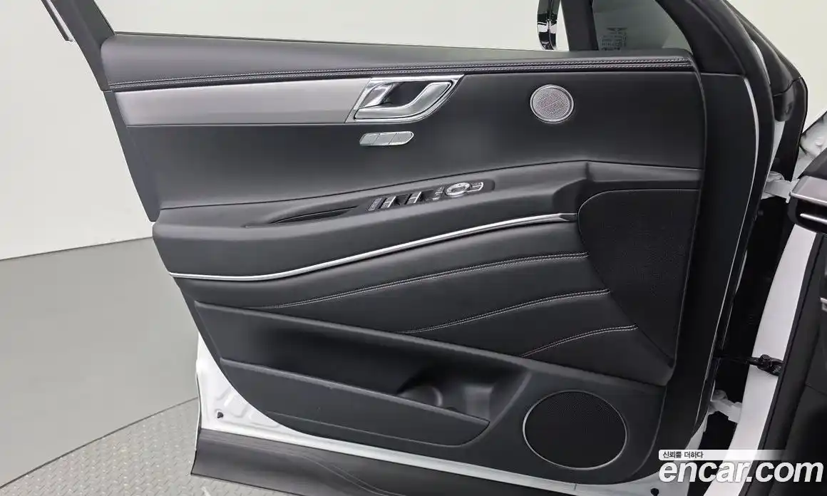 Genesis GV80 2024 2.5 автомат (гидро), фото 14