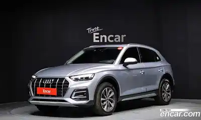 Audi Q5, 2023, 8 736 км