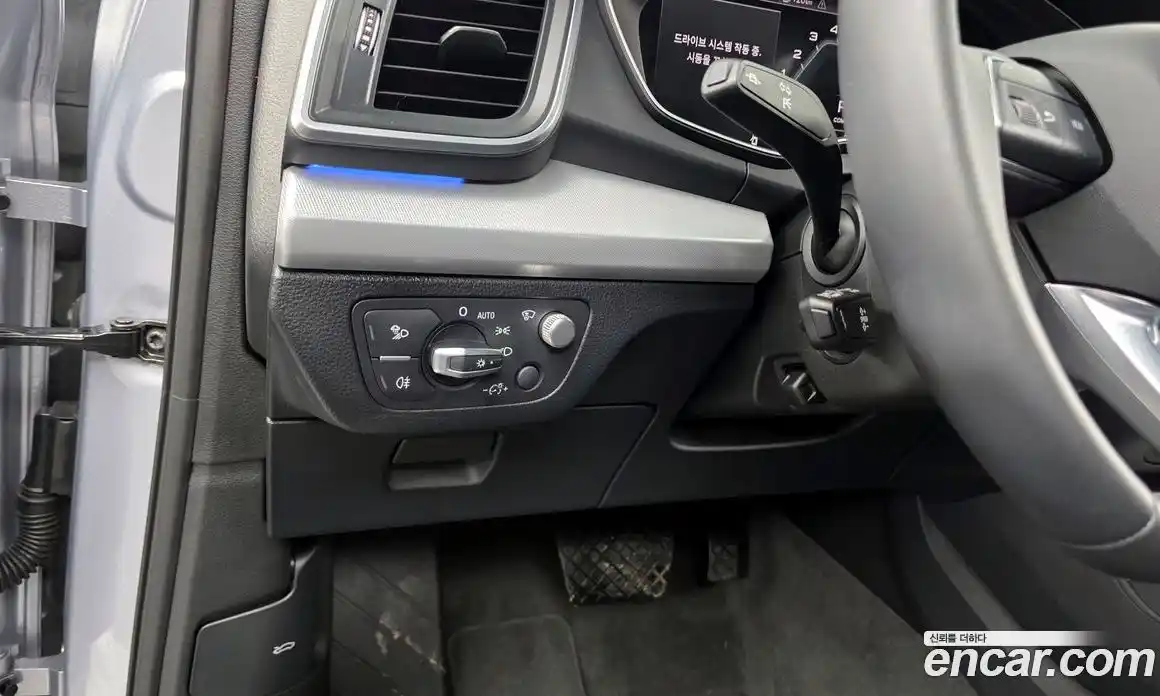 Audi Q5 2023 2.0 автомат (гидро), фото 16