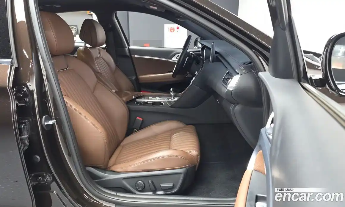 Genesis G70 2018 2.0 автомат (гидро), фото 17