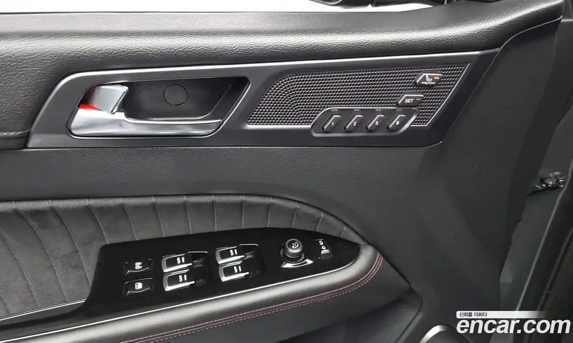SsangYong Rexton 2024 2.2 автомат (гидро), фото 29