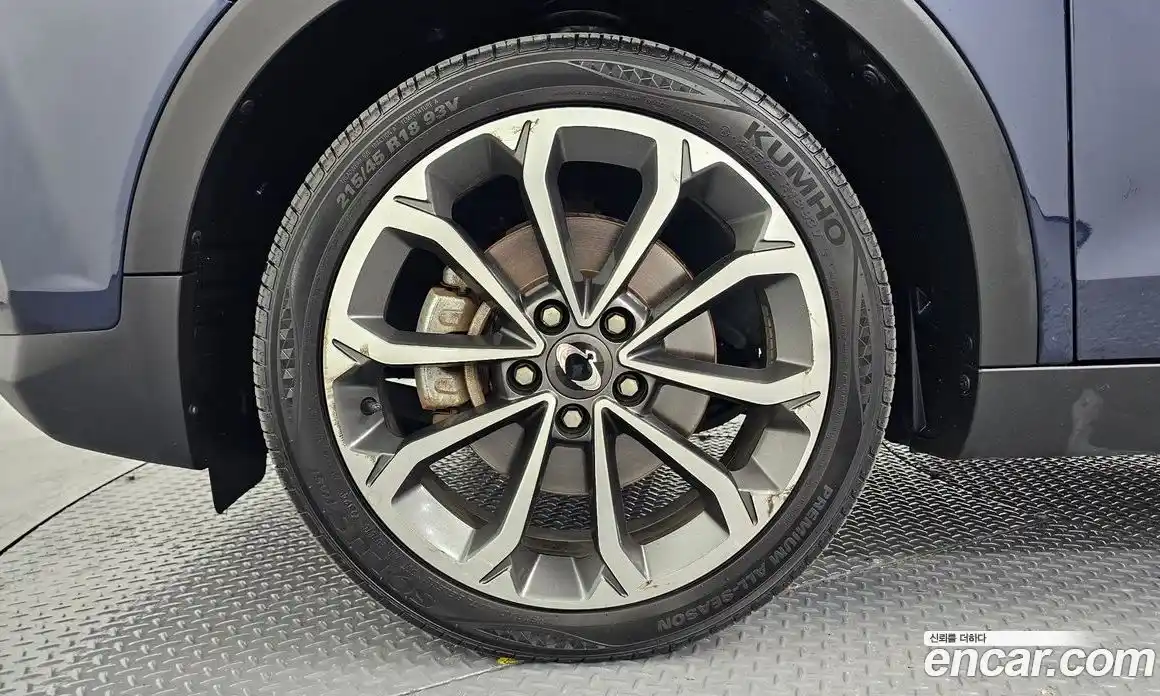 SsangYong TIBOLI 2017 1.6 автомат (гидро), фото 5