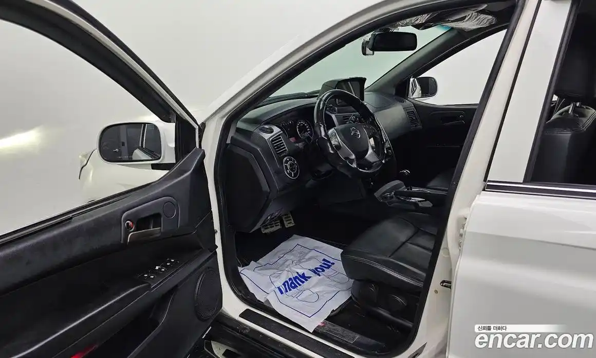 SsangYong Korando 2015 2.0 автомат (гидро), фото 10