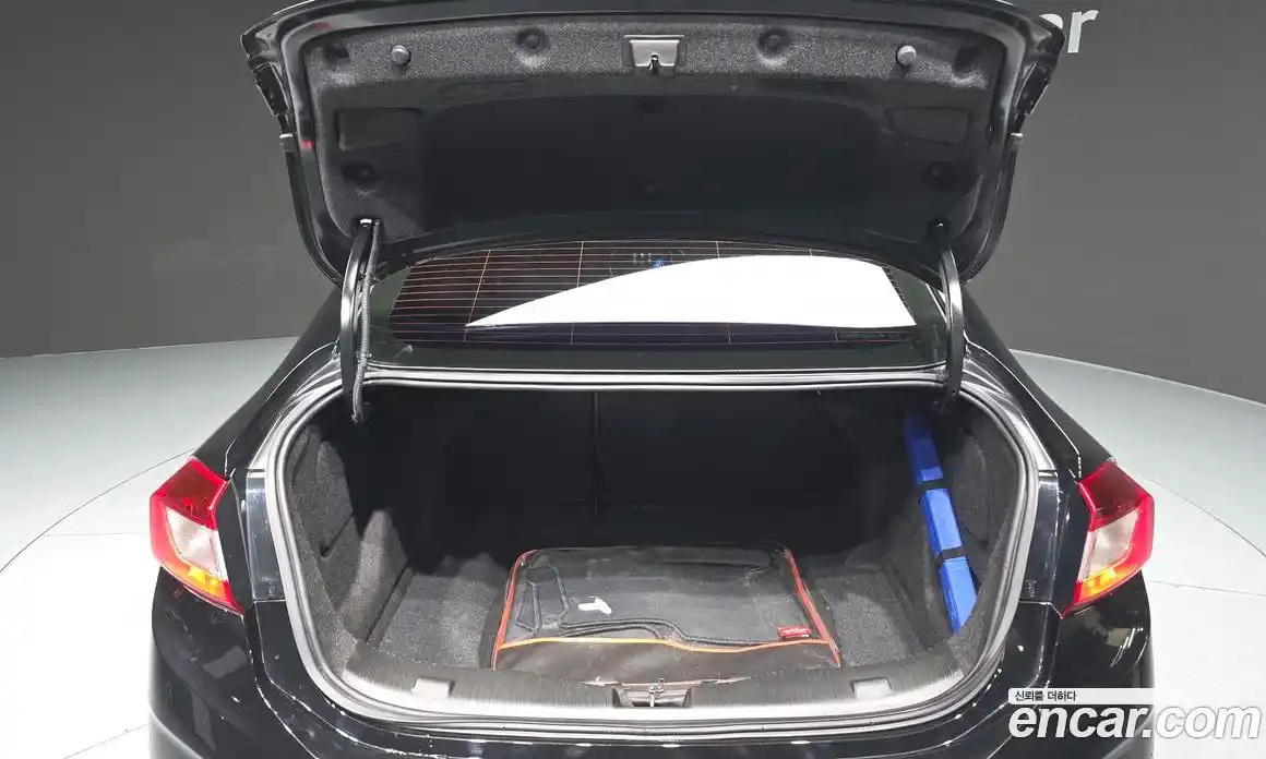 Chevrolet Cruze 2017 1.4 автомат (гидро), фото 20