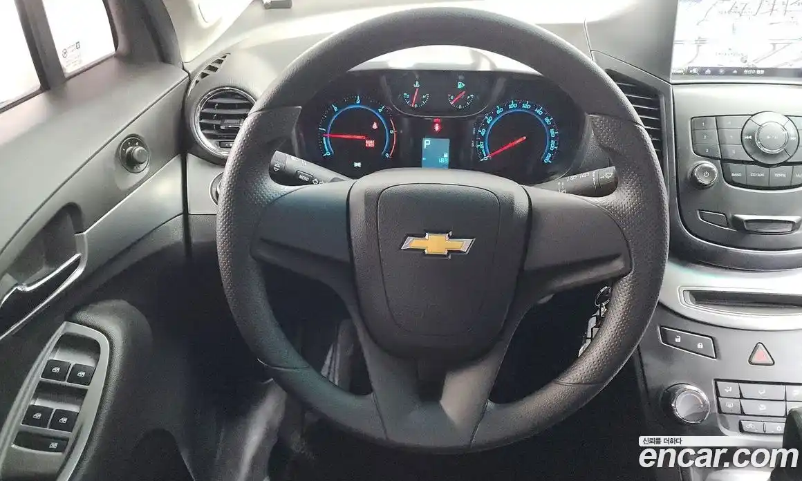 Chevrolet Orlando 2011 2.0 автомат (гидро), фото 18