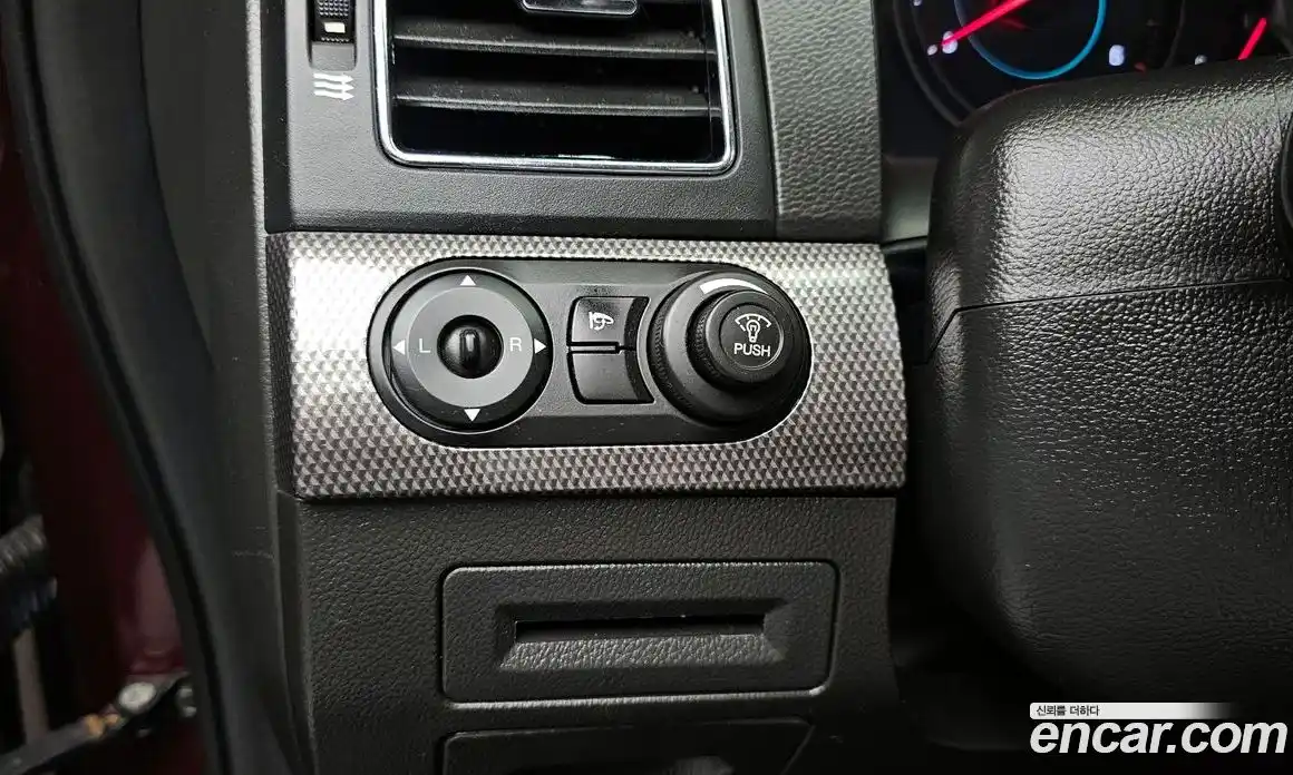 Chevrolet Captiva 2012 2.0 автомат (гидро), фото 17