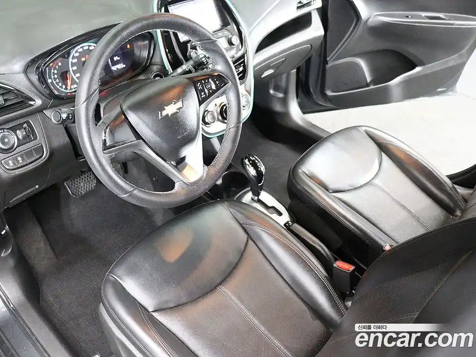 Chevrolet Spark 2016 1.0 автомат (гидро), фото 7