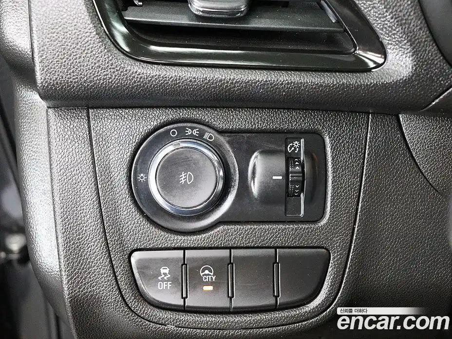 Chevrolet Spark 2016 1.0 автомат (гидро), фото 10