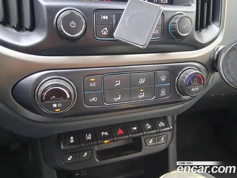 Chevrolet Colorado 2021 3.6 автомат (гидро), фото 15