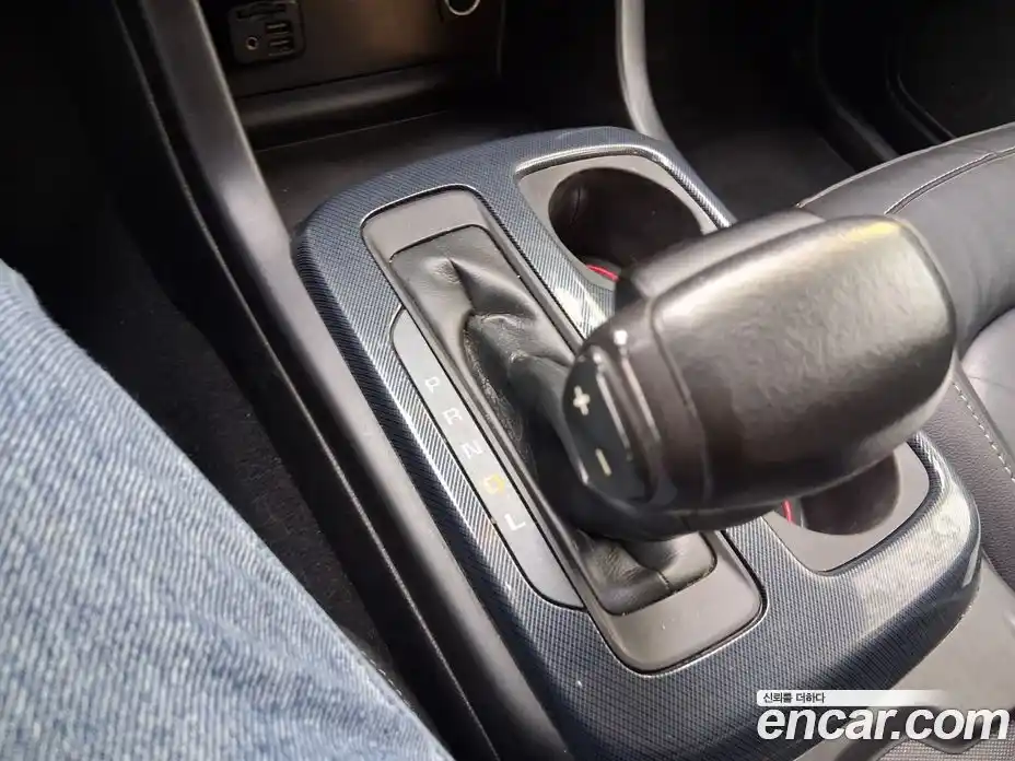 Chevrolet Colorado 2021 3.6 автомат (гидро), фото 17