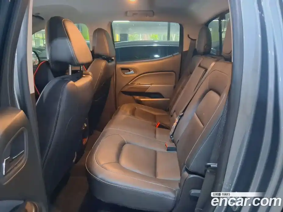 Chevrolet Colorado 2021 3.6 автомат (гидро), фото 8