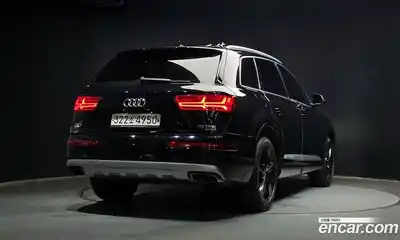 Audi Q7 2019 2.0 автомат (гидро), миниатюра 2