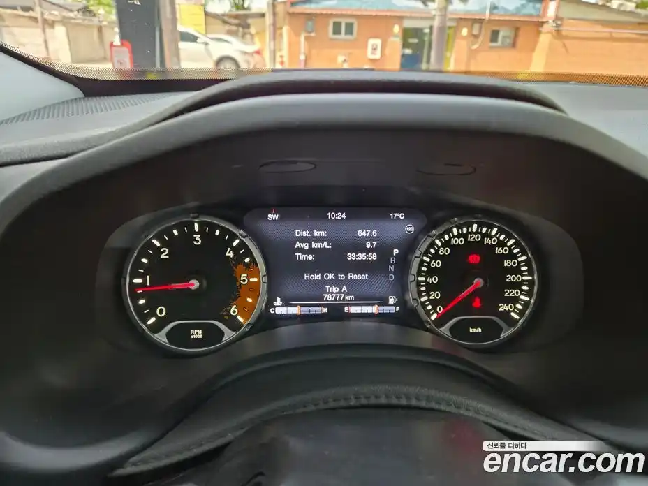 Jeep Renegade 2015 2.0 автомат (гидро), фото 8