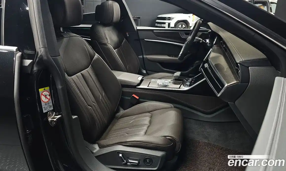 Audi A7 2021 3.0 автомат (гидро), фото 16
