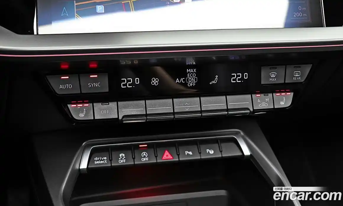 Audi A3 2023 2.0 автомат (гидро), фото 12