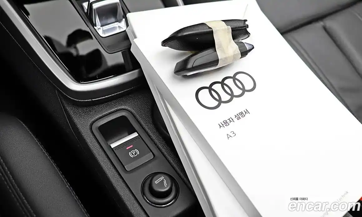 Audi A3 2023 2.0 автомат (гидро), фото 14