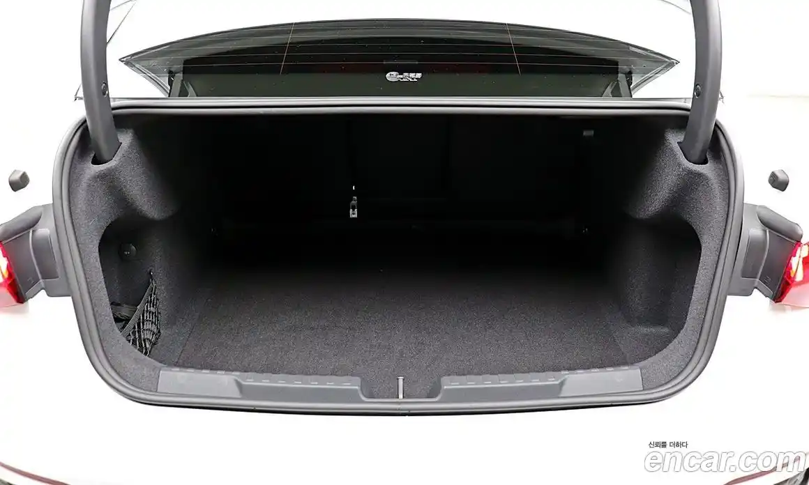 Audi A3 2023 2.0 автомат (гидро), фото 20