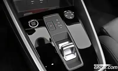 Audi A3 2023 2.0 автомат (гидро), миниатюра 9