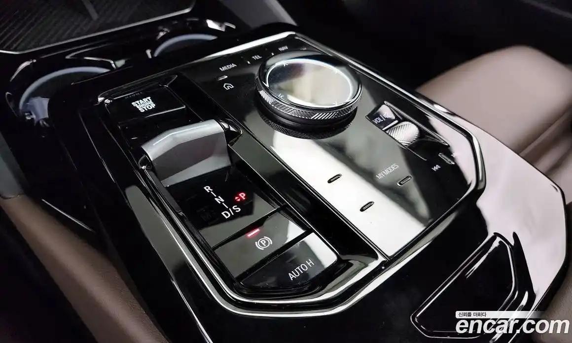 BMW 5 серия 2024 2.0 автомат (гидро), фото 12
