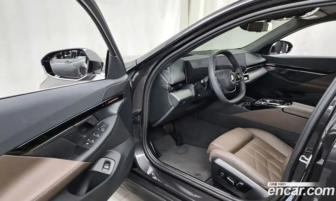 BMW 5 серия 2024 2.0 автомат (гидро), фото 13