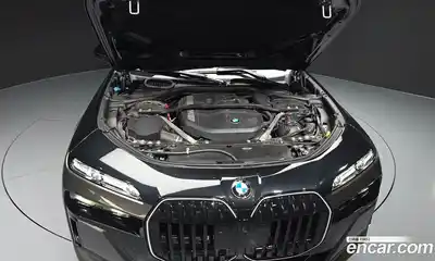 BMW 7 серия 2024 3.0 автомат (гидро), миниатюра 6
