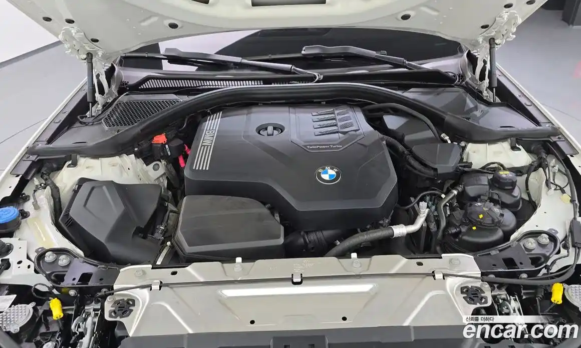 BMW 3 серия 2022 2.0 автомат (гидро), фото 6