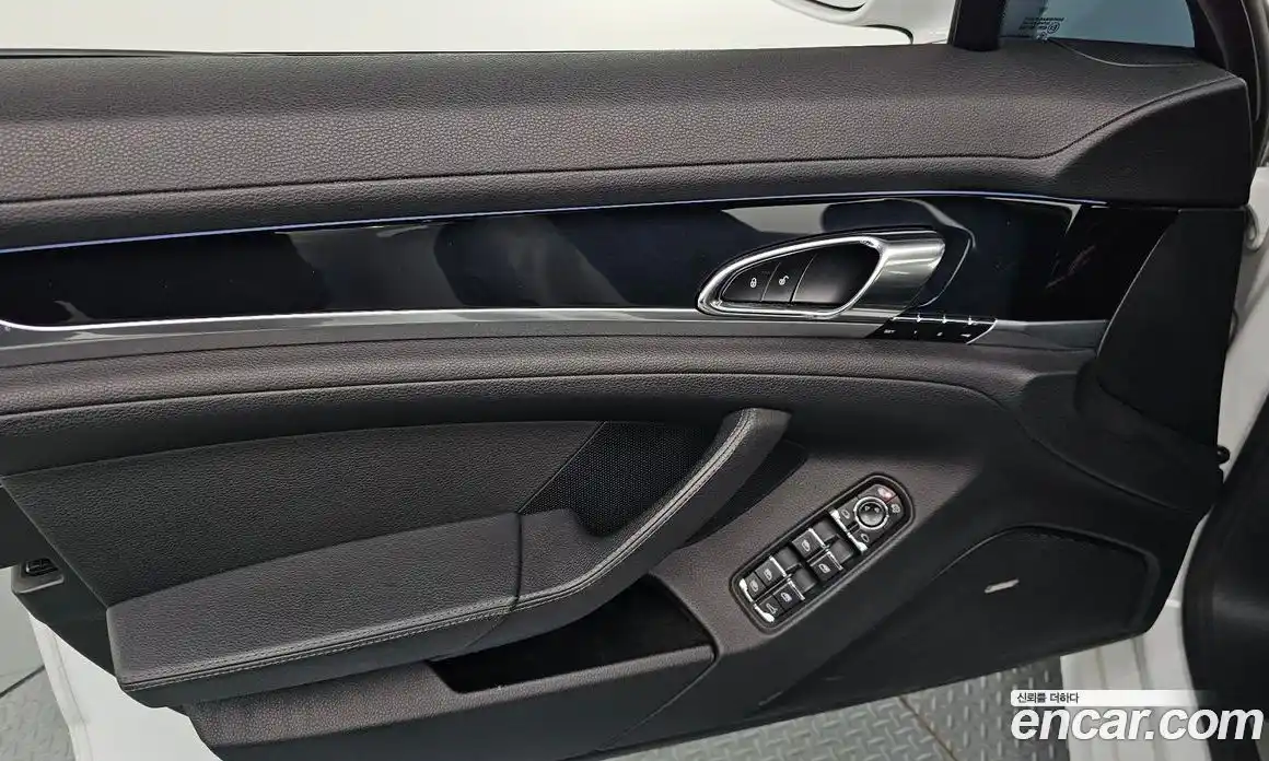 Porsche Panamera 2015 3.0 автомат (гидро), фото 13