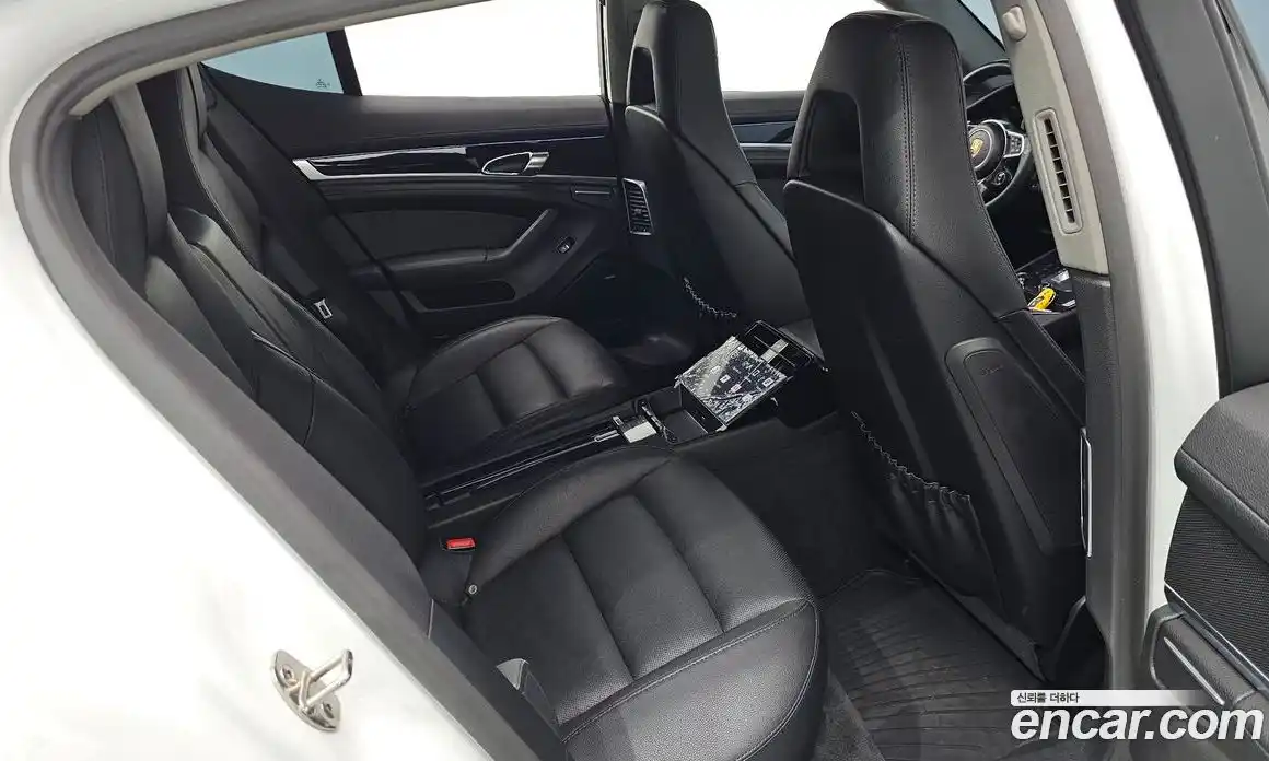 Porsche Panamera 2015 3.0 автомат (гидро), фото 16