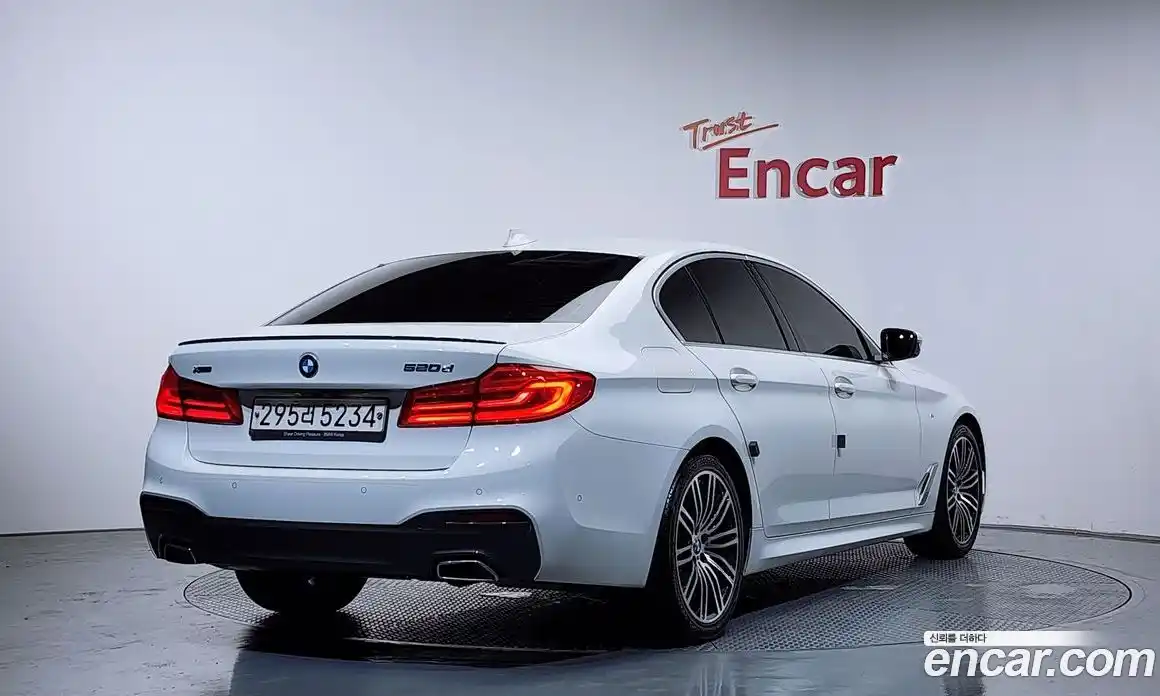 BMW 5 серия 2020 2.0 автомат (гидро), фото 2