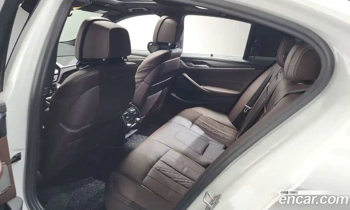 BMW 5 серия 2020 2.0 автомат (гидро), фото 26