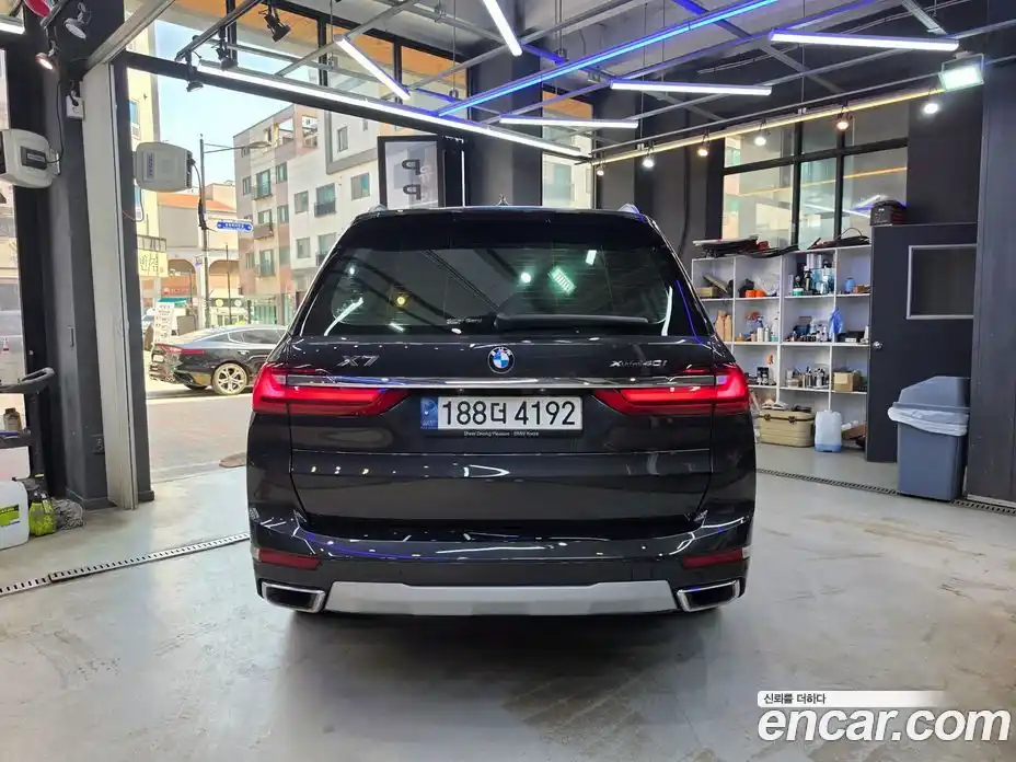 BMW X7 2022 3.0 автомат (гидро), фото 4