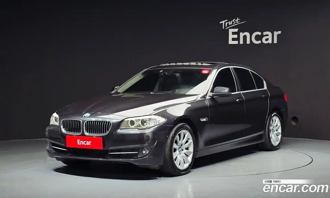 BMW 5 серия 2013 2.0 автомат (гидро), фото 1